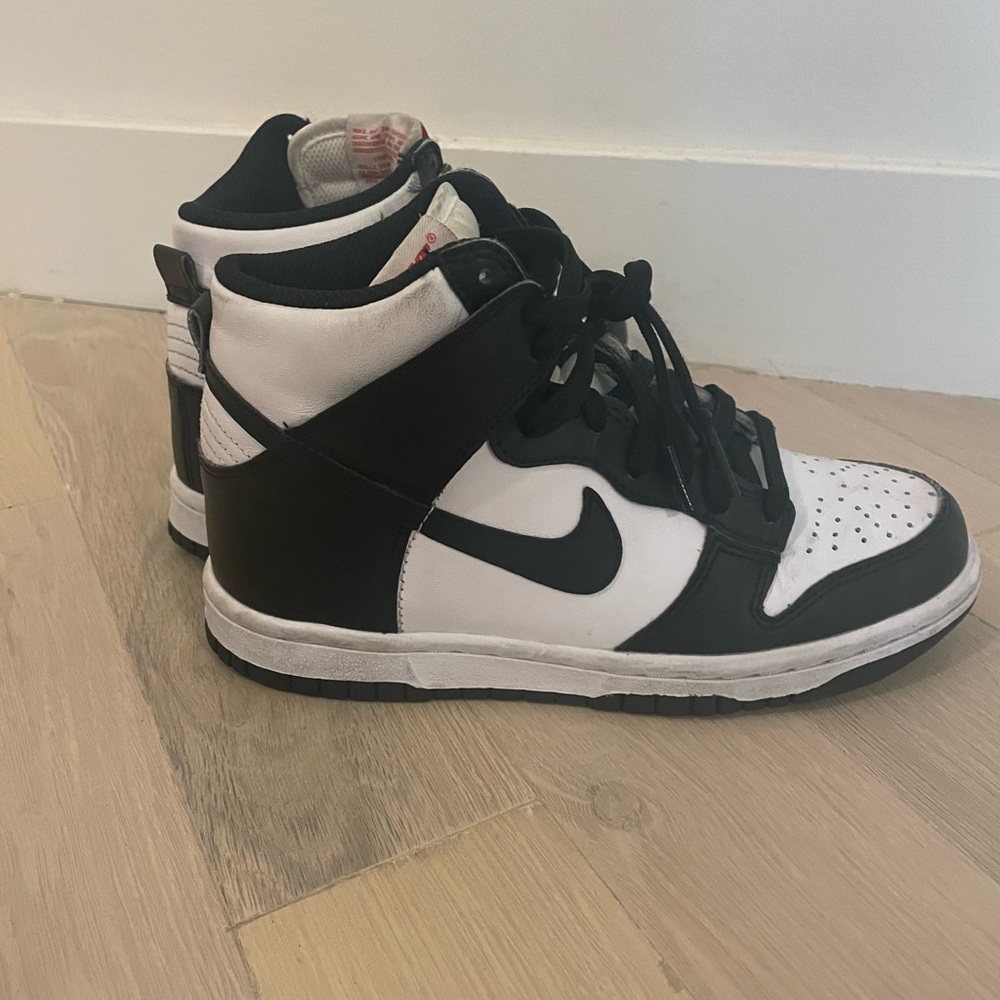 NIKE DUNK PANDA GS BLACK WHITE SIZE 3.5
